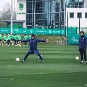 C7娱乐官方网站-沃尔夫斯堡球员合练发生冲突，教练组介入调解(沃尔夫斯堡青训)