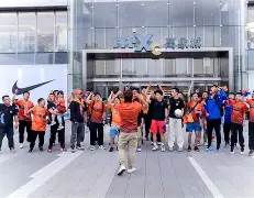 明星球员大放异彩,引爆球迷热情的视频